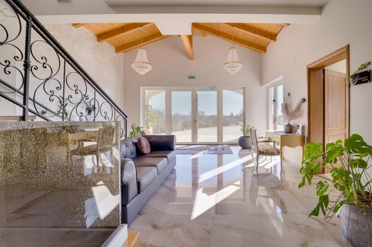 Wine Residence Cattunar 布罗托尼贾 外观 照片